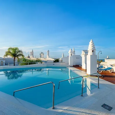 Atico Puerto Marina First Island With Sea Views And Rooftop Pool Бенальмадена